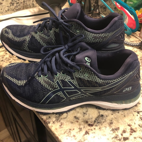 gel nimbus 20 blue